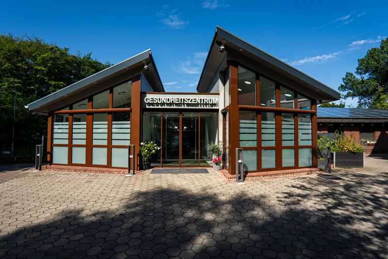 Eingang des Gesundheitszentrums Reinecke in Himmelpforten