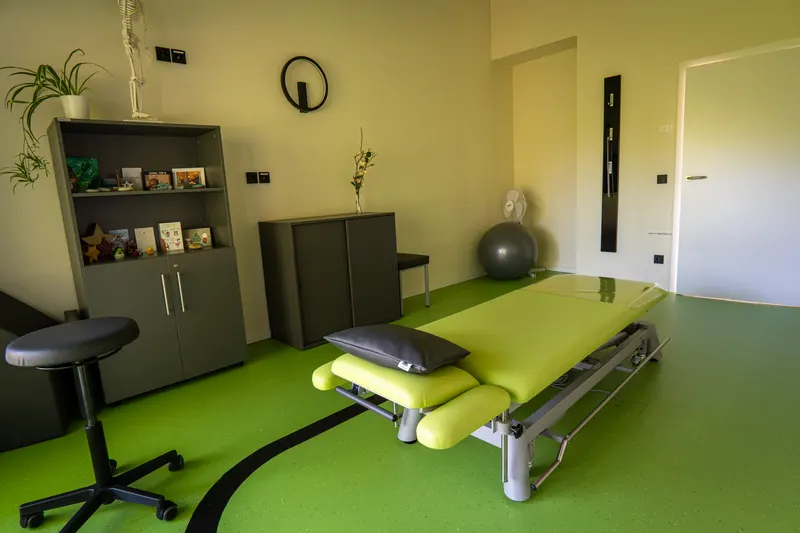 Behandlungsraum der Physiotherapie in Himmelpforten